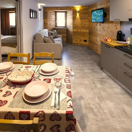 Fenat Aparthotel Introd Exterior photo